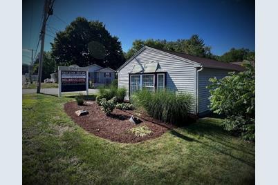 58 Main St, Sturbridge, MA 01566 - Photo 1