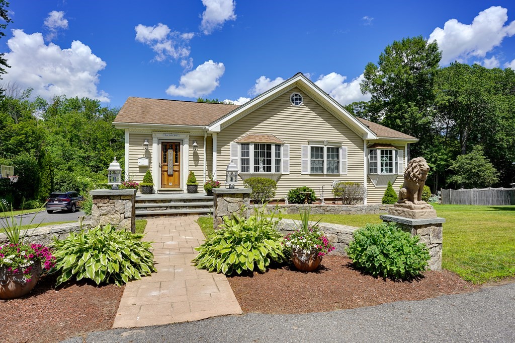 31 Maple St, Hudson, MA 01749 MLS 73006723 Coldwell Banker