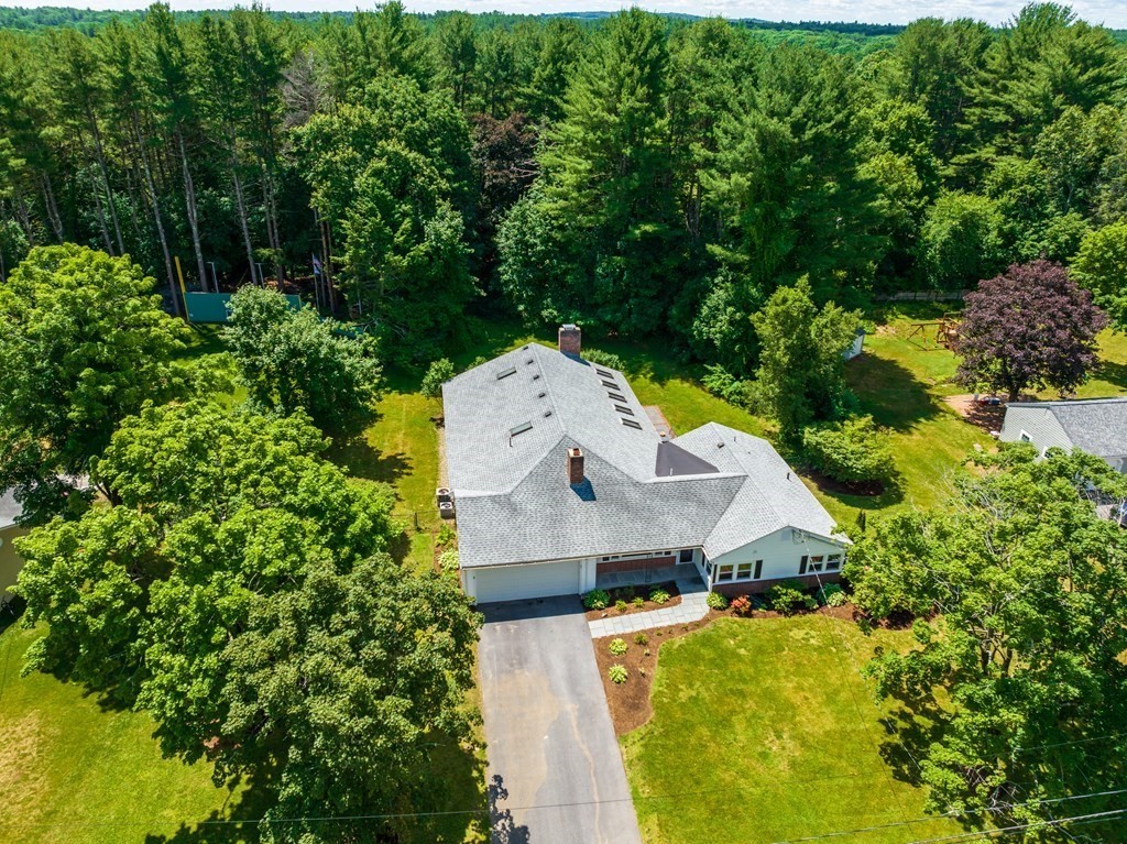 39 Red Barn Rd, Wayland, MA 01778 MLS 73012014 Coldwell Banker