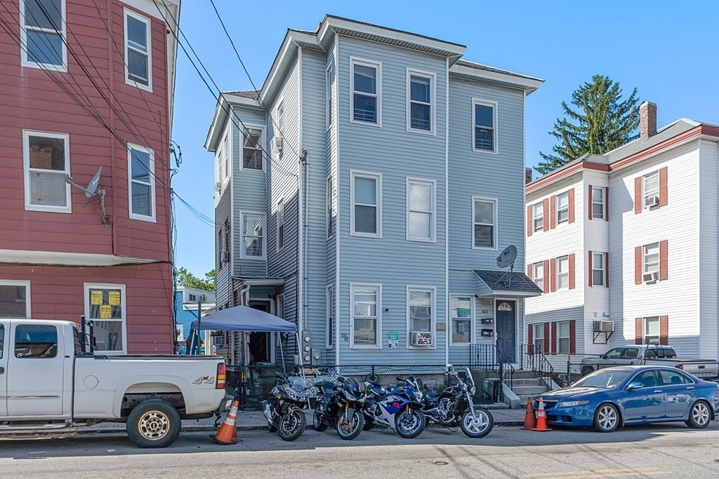 1007 Central St, Lowell, MA 01852 - MLS 73012358 - Coldwell Banker