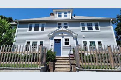 29 Noble St #1, Newton, MA 02465 - MLS 73015713 - Coldwell Banker