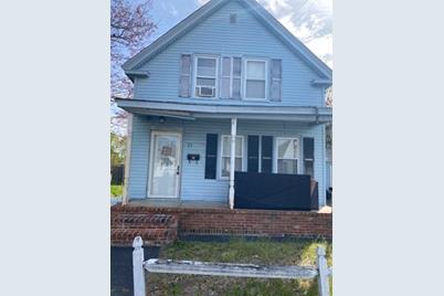 21 Cottage St, Dracut, MA 01826 - Photo 1
