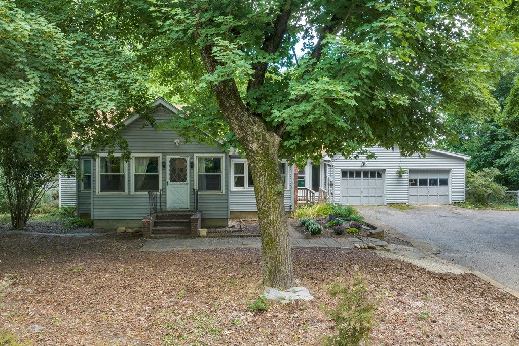 241 Calef Hwy, Lee, NH 03861 MLS 73020696 Coldwell Banker