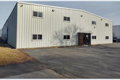 114 Macarthur Dr #unit H, New Bedford, MA 02740 - Photo 1