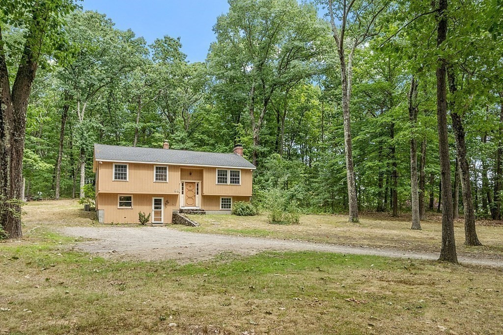 89 Page St, Lunenburg, MA 01462 MLS 73028733 Coldwell Banker