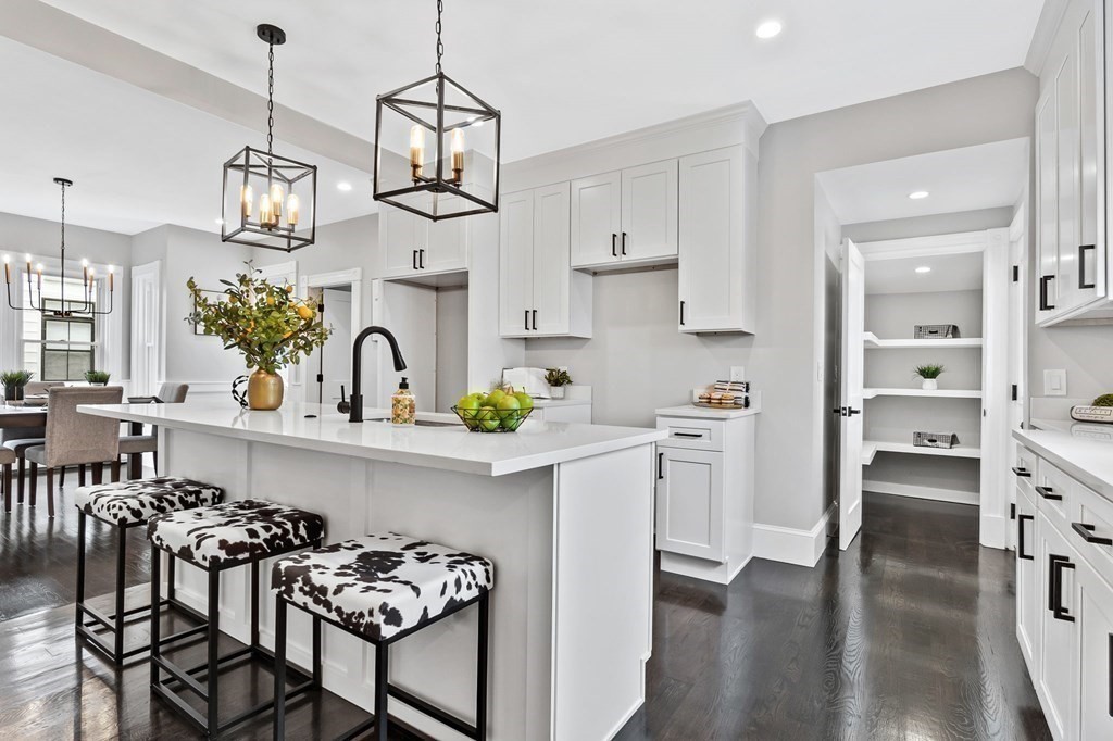 29 Emerson St, Wakefield, MA 01880 MLS 73029021 Coldwell Banker