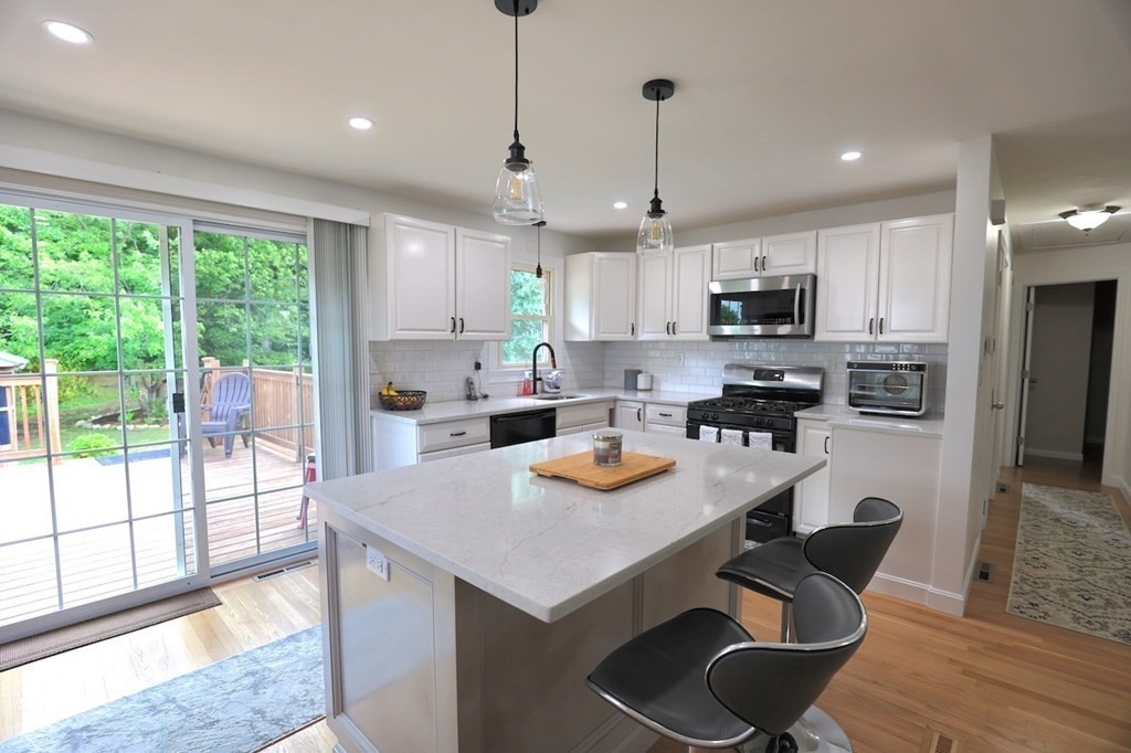 24 Sleigh Rd, Chelmsford, MA 01824 MLS 73029510 Coldwell Banker