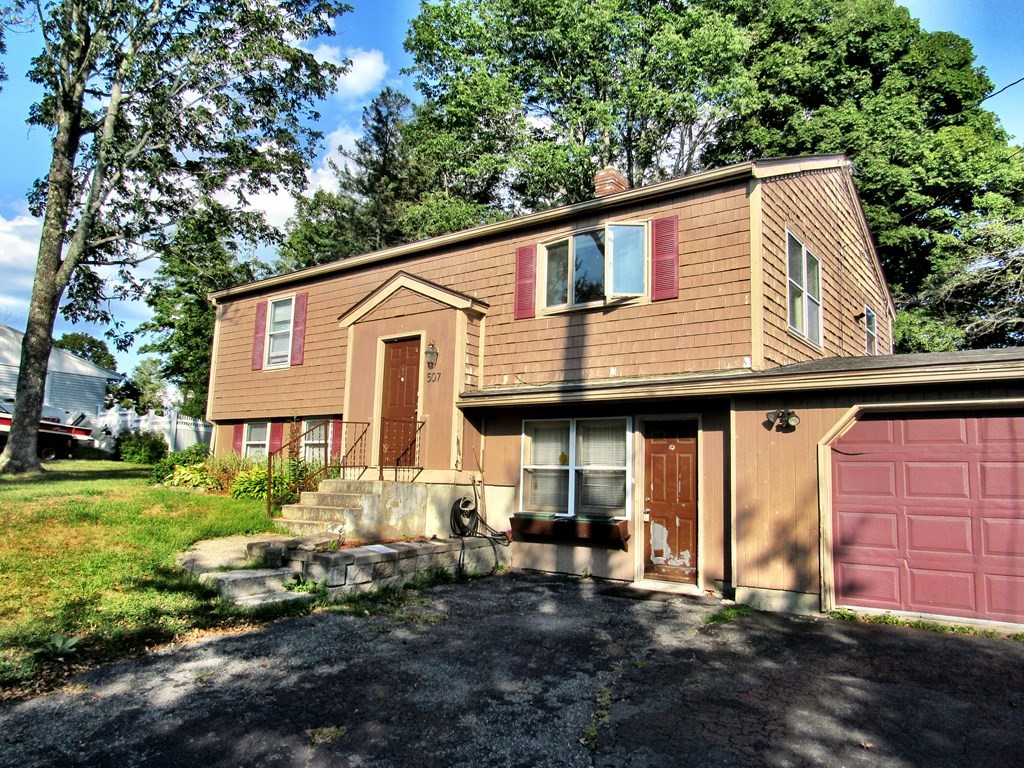 507 Dennison Dr, Southbridge, MA 01550 MLS 73030861 Coldwell Banker