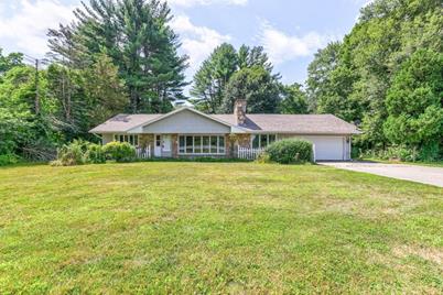 161 Heritage, Putnam, CT 06260 - Photo 1