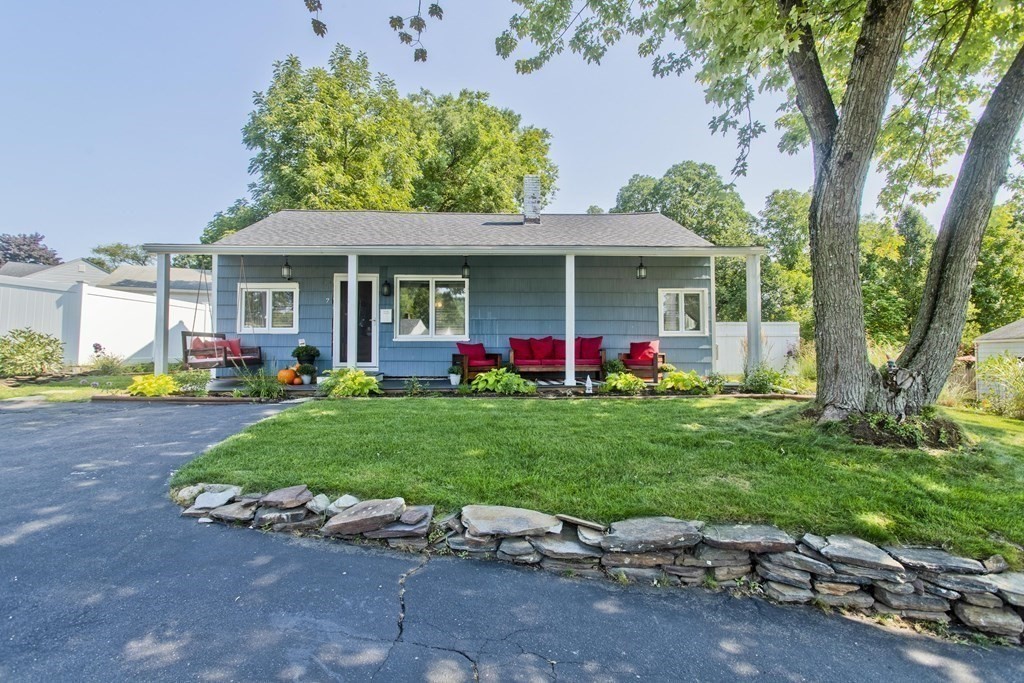 7 Memorial Dr, Holyoke, MA 01040 MLS 73034880 Coldwell Banker