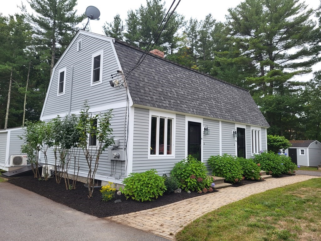 10 Rodman Ave, Shirley, MA 01464 - MLS 73036989 - Coldwell Banker