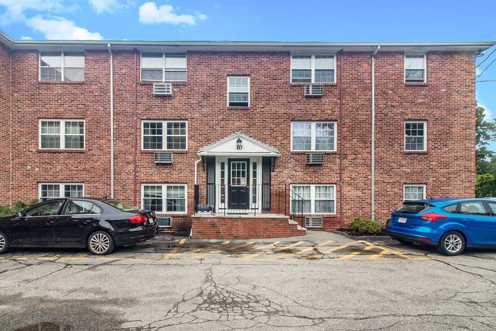 10 Colonial Village Dr 9, Arlington, MA 02474 MLS 73037758 Coldwell Banker