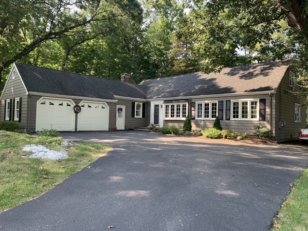 220 Chestnut St, Lynnfield, MA 01940 MLS 73041174 Coldwell Banker