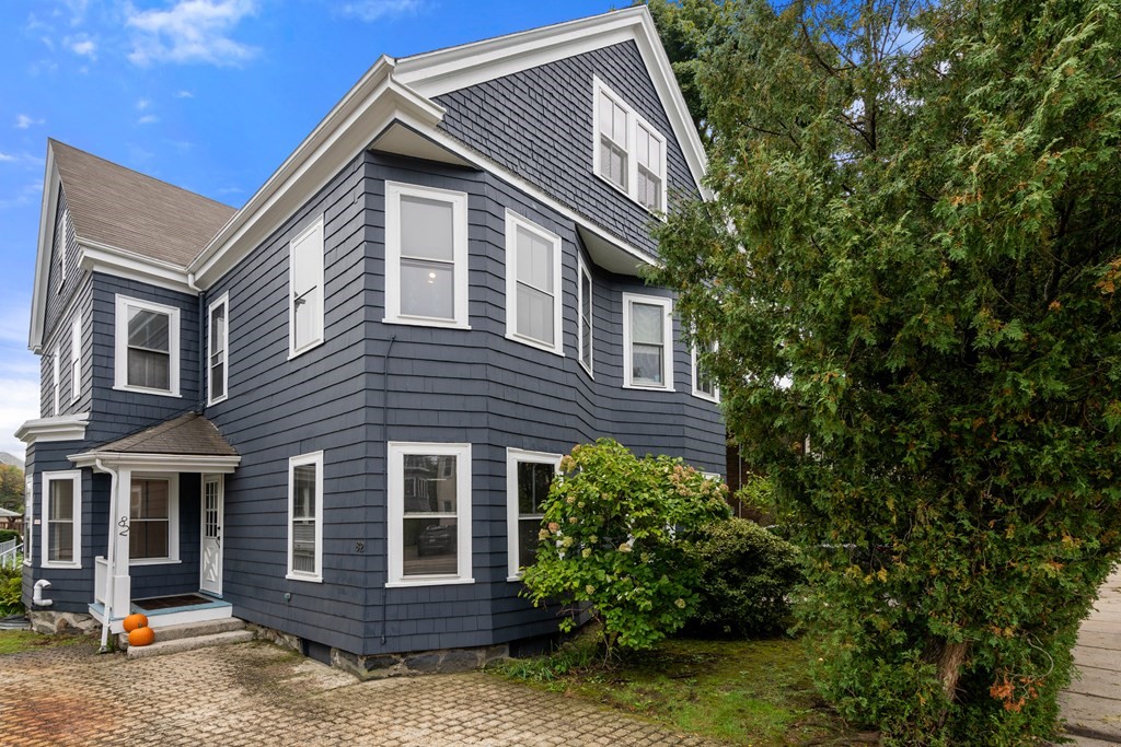 82 Lexington St 82, Belmont, MA 02478 MLS 73042047 Coldwell Banker