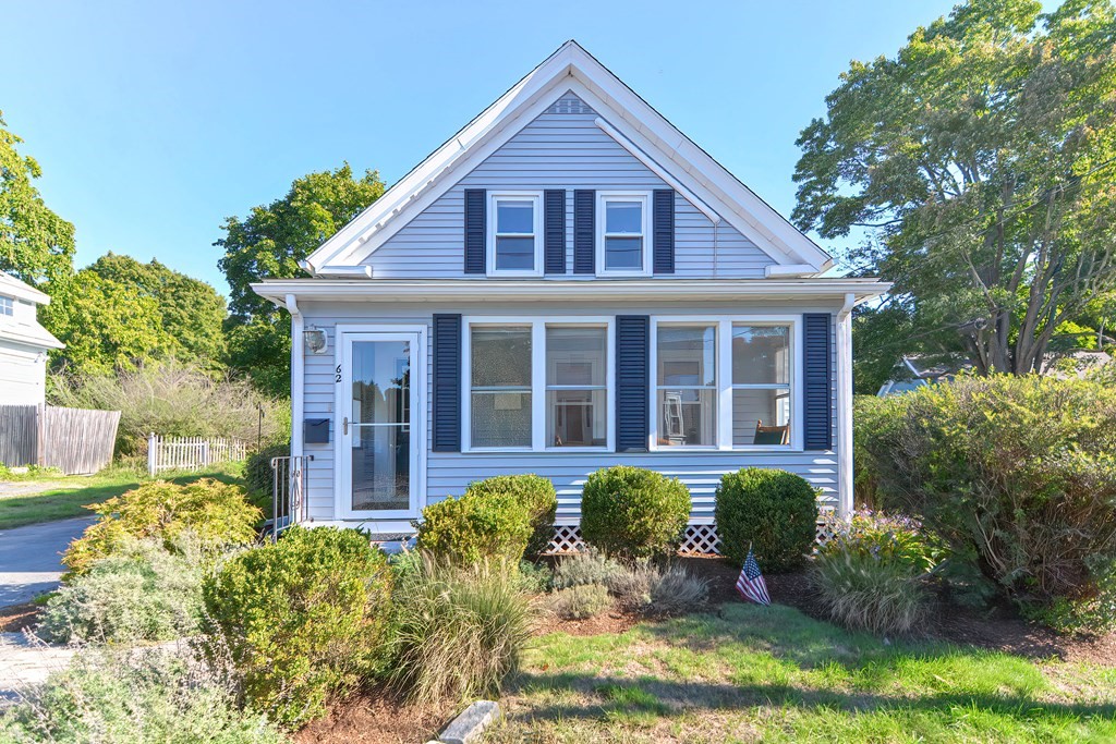 62 School St, Holliston, MA 01746 MLS 73042646 Coldwell Banker