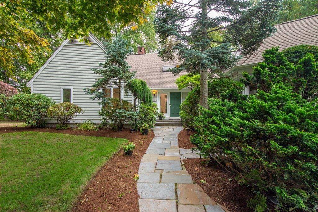 11 Oak Meadow Rd, Lincoln, MA 01773 MLS 73044715 Coldwell Banker