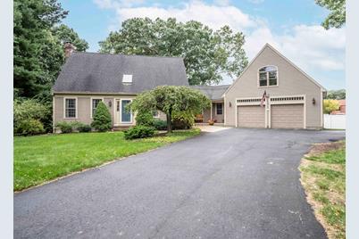 21 Sleepy Hollow Circle, North Attleboro, MA 02760 - Photo 1