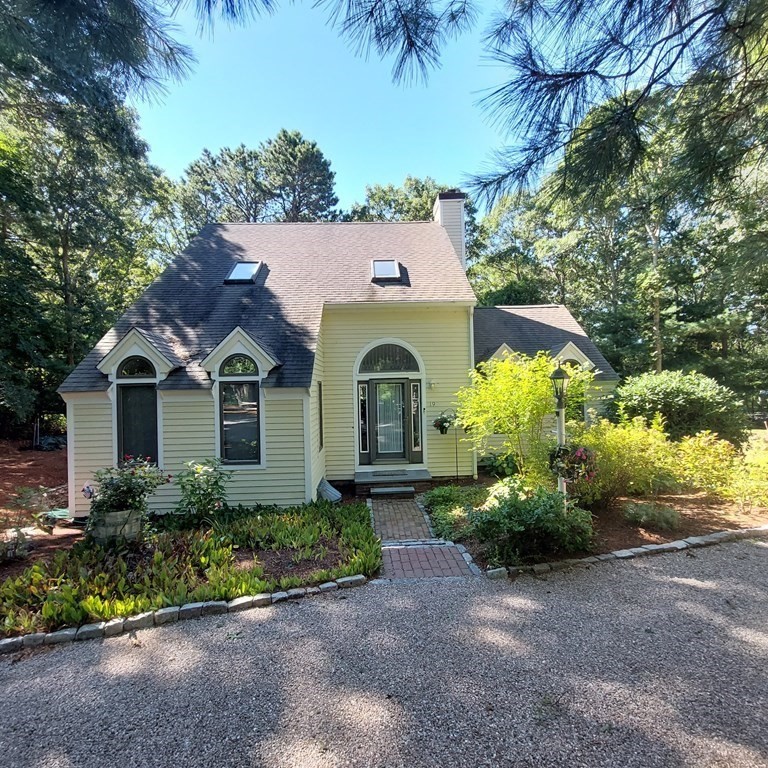 19 Fells Pond Cir, Mashpee, MA 02649 MLS 73045089 Coldwell Banker
