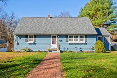 5 New Hampshire Ave, Palmer, MA 01080 - Photo 1