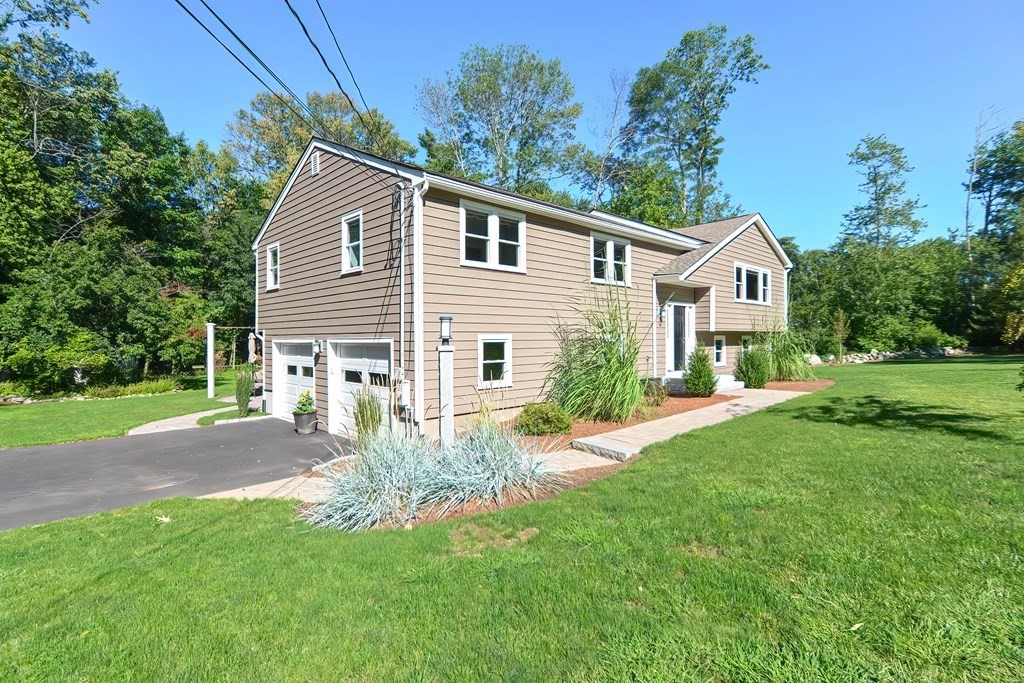 19 Mohegan St, Norfolk, MA 02056 MLS 73048161 Coldwell Banker