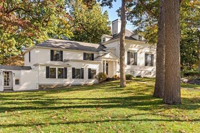 2 Weston Rd, Hingham, MA 02043 - Photo 1