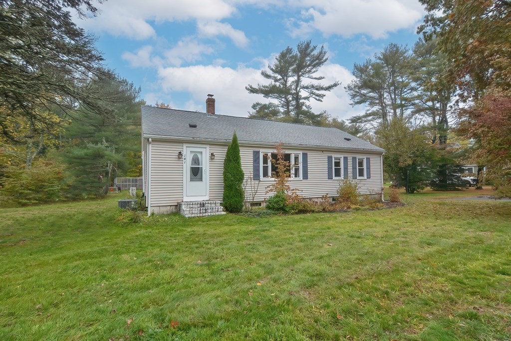 141 County Rd, Freetown, MA 02717 - MLS 73052466 - Coldwell Banker