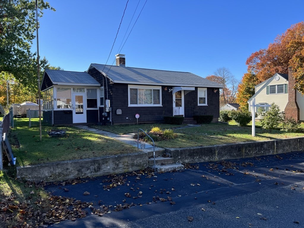 12 Earl St, Rockland, MA 02370 MLS 73053011 Coldwell Banker