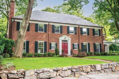 321 Warren St, Brookline, MA 02445 - Photo 1