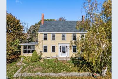 6 Causeway Street, Gloucester, MA 01930 - Photo 1