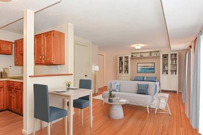 50 Union Street #6, Manchester by the Sea, MA 01944 - Photo 1