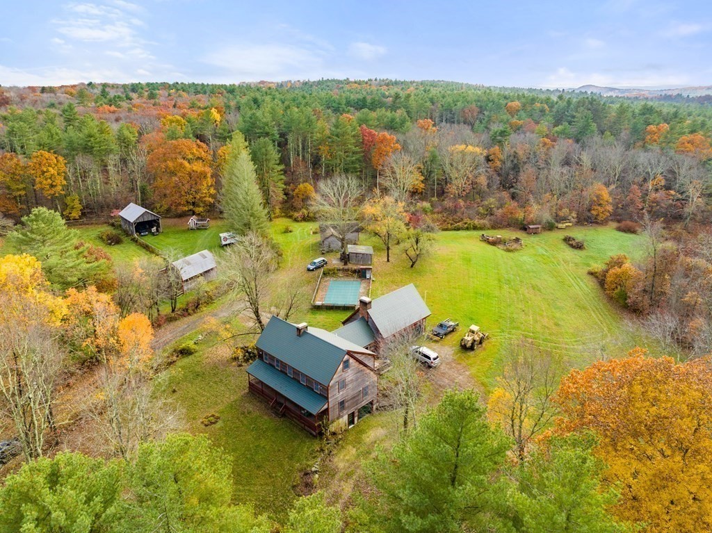 33 Putnam Rd, Sturbridge, MA 01566 MLS 73056535 Coldwell Banker