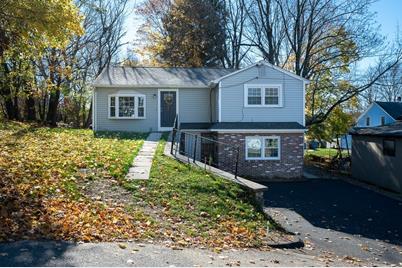 20 Fairview Ave, Southbridge, MA 01550 - Photo 1