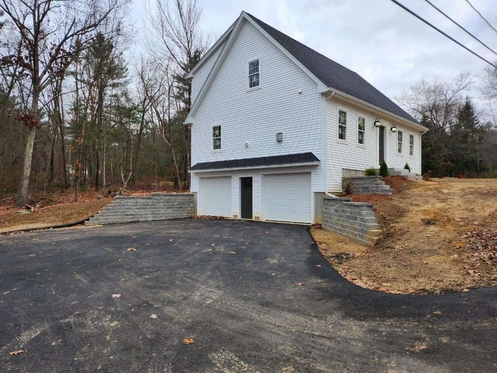 28 Lakeview Dr, West Brookfield, MA 01585 MLS 73058817 Coldwell Banker