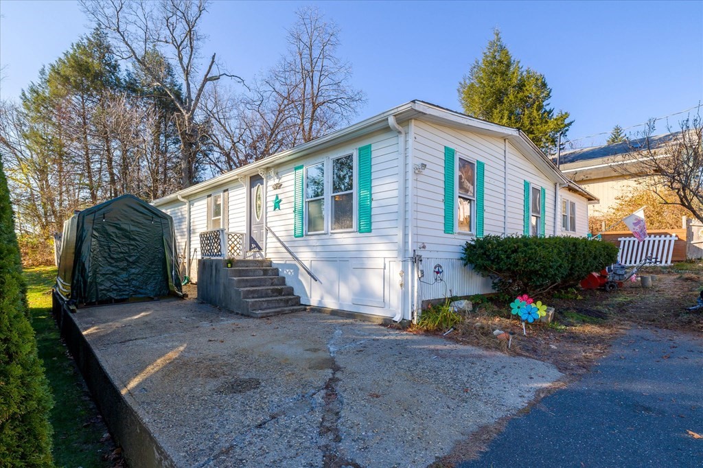 4 3rd Ave, Ware, MA 01082 MLS 73061378 Coldwell Banker