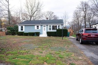 32 Lee Ave, Fitchburg, MA 01420 - MLS 73061600 - Coldwell Banker