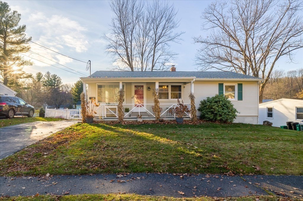 37 Sussex Ln, Worcester, MA 01602 MLS 73062167 Coldwell Banker