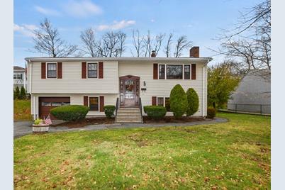 182 Lexington St, Woburn, MA 01801 - Photo 1