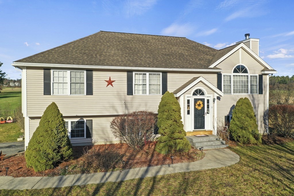 7 Amandrey Way, Ayer, MA 01432 MLS 73064226 Coldwell Banker