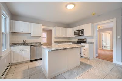 15 South St #1, Fitchburg, MA 01420 - Photo 1