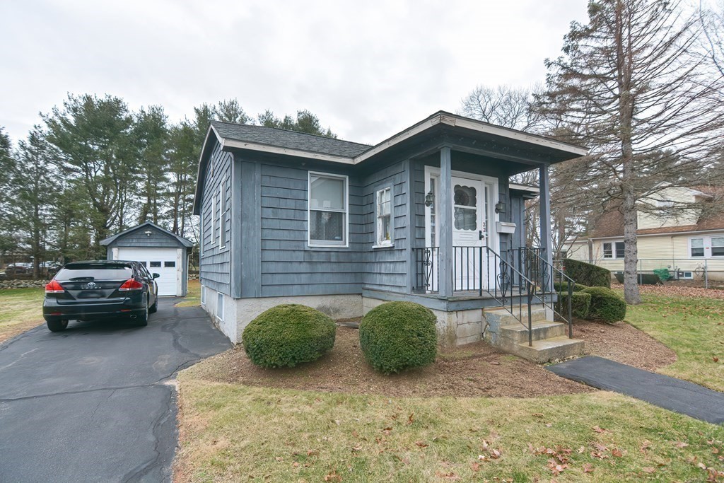 22 W Leonard St, Foxboro, MA 02035 MLS 73067434 Coldwell Banker