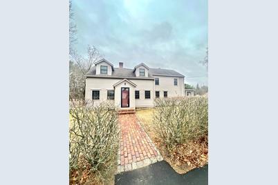 158 Concord Rd, Bedford, MA 01730 - Photo 1