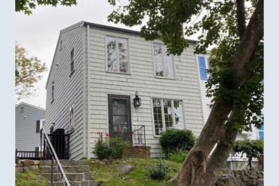 7 Prospect Court #7, Marblehead, MA 01945 - Photo 1
