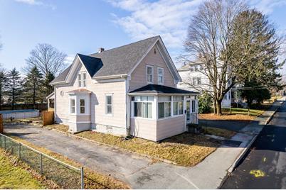 247 High St, Taunton, MA 02780 - Photo 1
