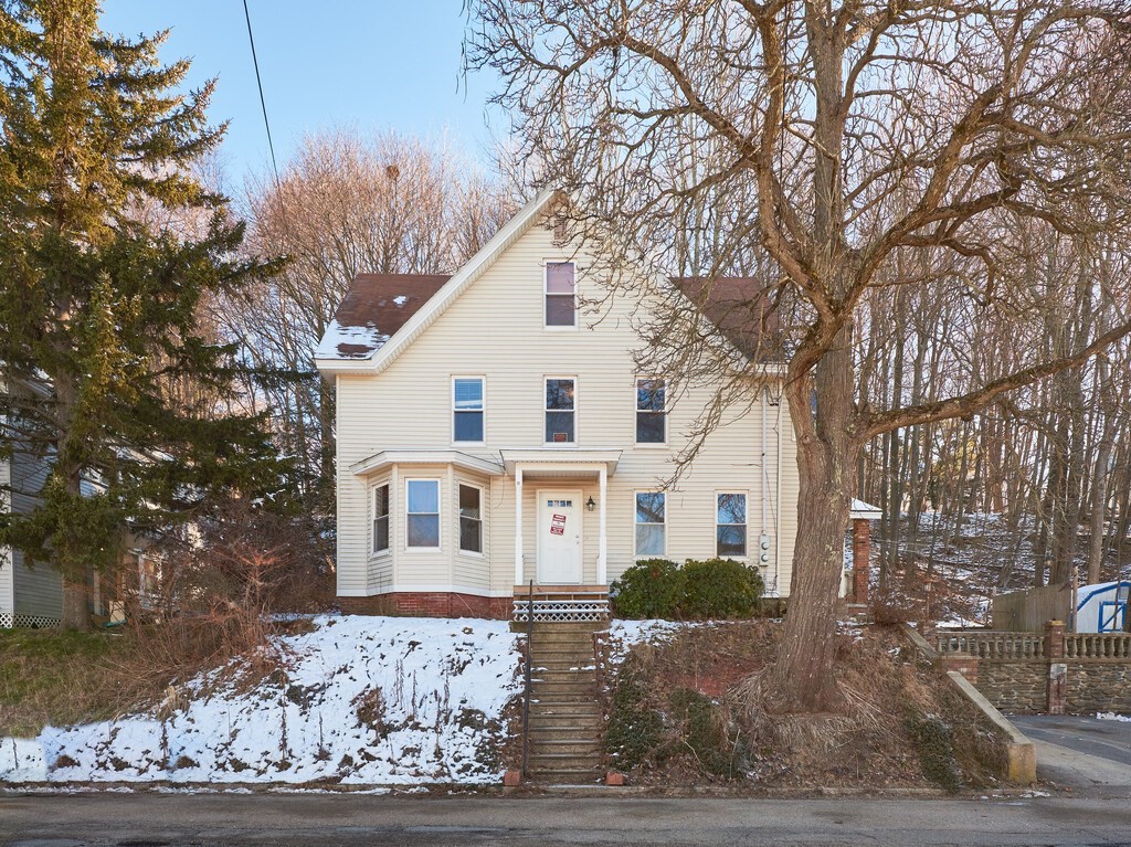 208 Pine St, Gardner, MA 01440 MLS 73069428 Coldwell Banker