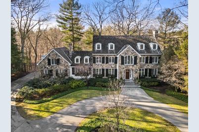 111 Livingston Rd, Wellesley, MA 02482 - Photo 1