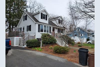 15 Willis Rd, Peabody, MA 01960 - Photo 1