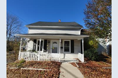 88 North St, Ware, MA 01082 - Photo 1
