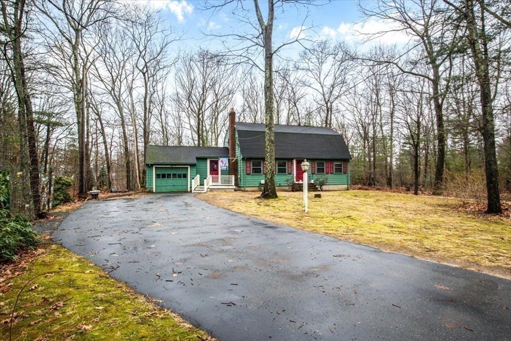 573 High St, Walpole, MA 02081 MLS 73071518 Coldwell Banker