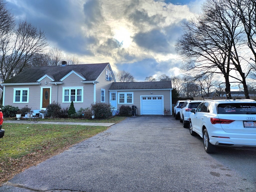 17 Roy Ave, Attleboro, MA 02703 MLS 73071523 Coldwell Banker