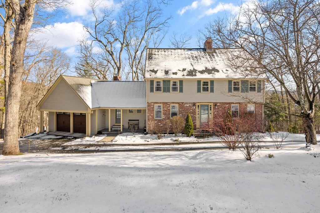 60 Winsor, Sudbury, MA 01776 MLS 73072268 Coldwell Banker